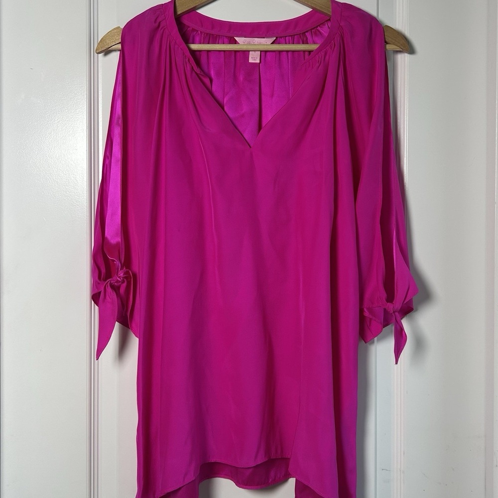 Lilly Pulitzer 100% Silk Magenta Bryce Cold Shoulder Tie Sleeve Tunic Blouse‎